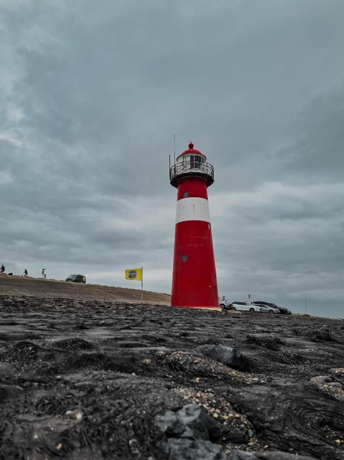Вилла Pipowagen De Zwerveling Aan Zee Оосткапелл Экстерьер фото